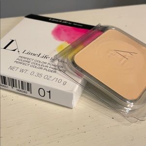 LimeLife Perfect Color Powder 
Shade 01 Brand New